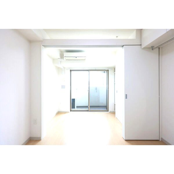 SERENiTE本町refletの室内写真13枚目