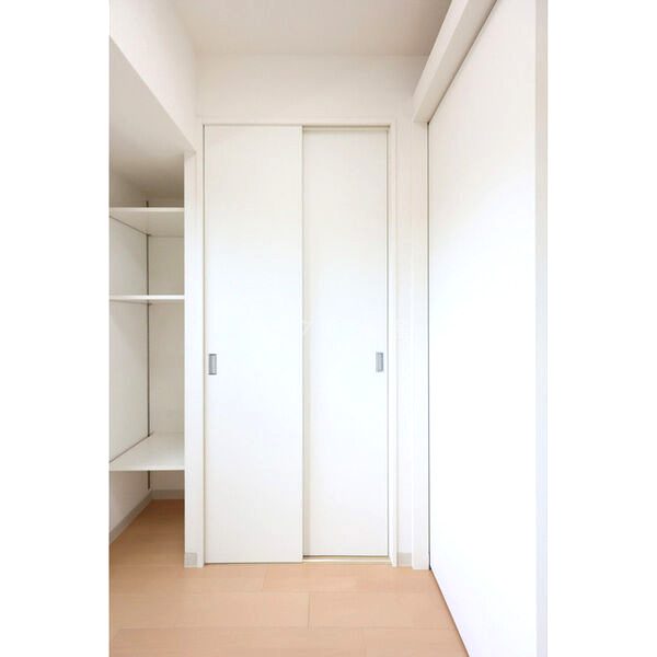 SERENiTE本町refletの室内写真27枚目