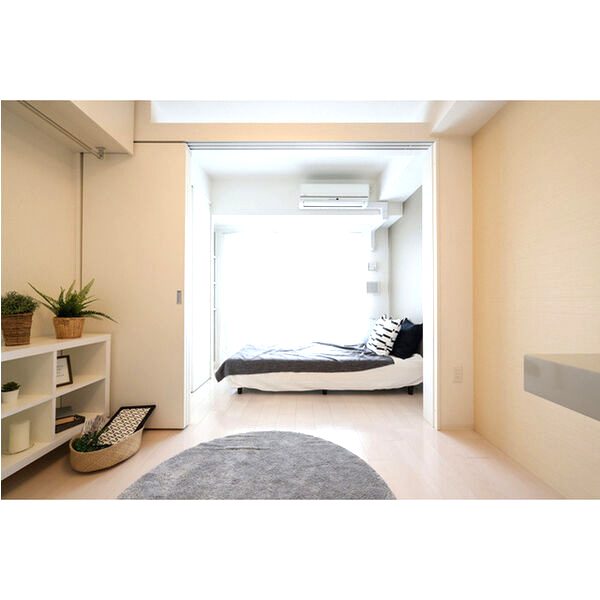 SERENiTE本町refletの室内写真1枚目